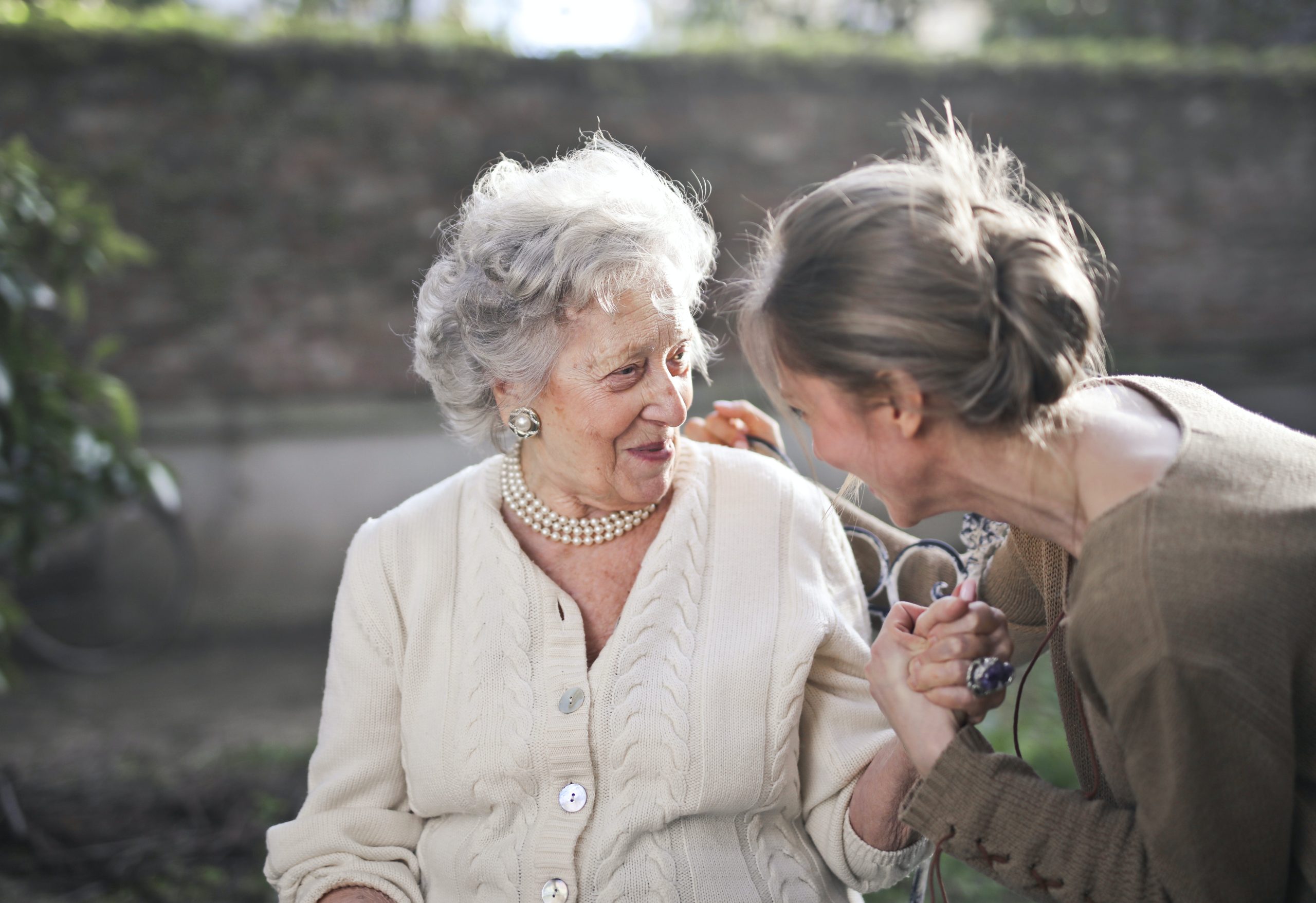 Read more about the article SENIORU DROŠĪBA PĀRVIETOJOTIES 