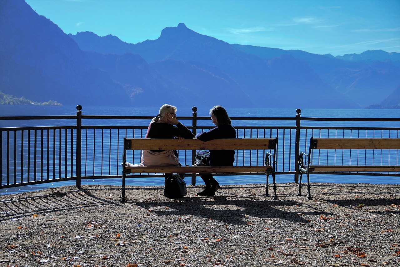 Read more about the article KĀ UZSĀKT SARUNU AR SENIORU PAR DZĪVI SENIORU REZIDENCĒ